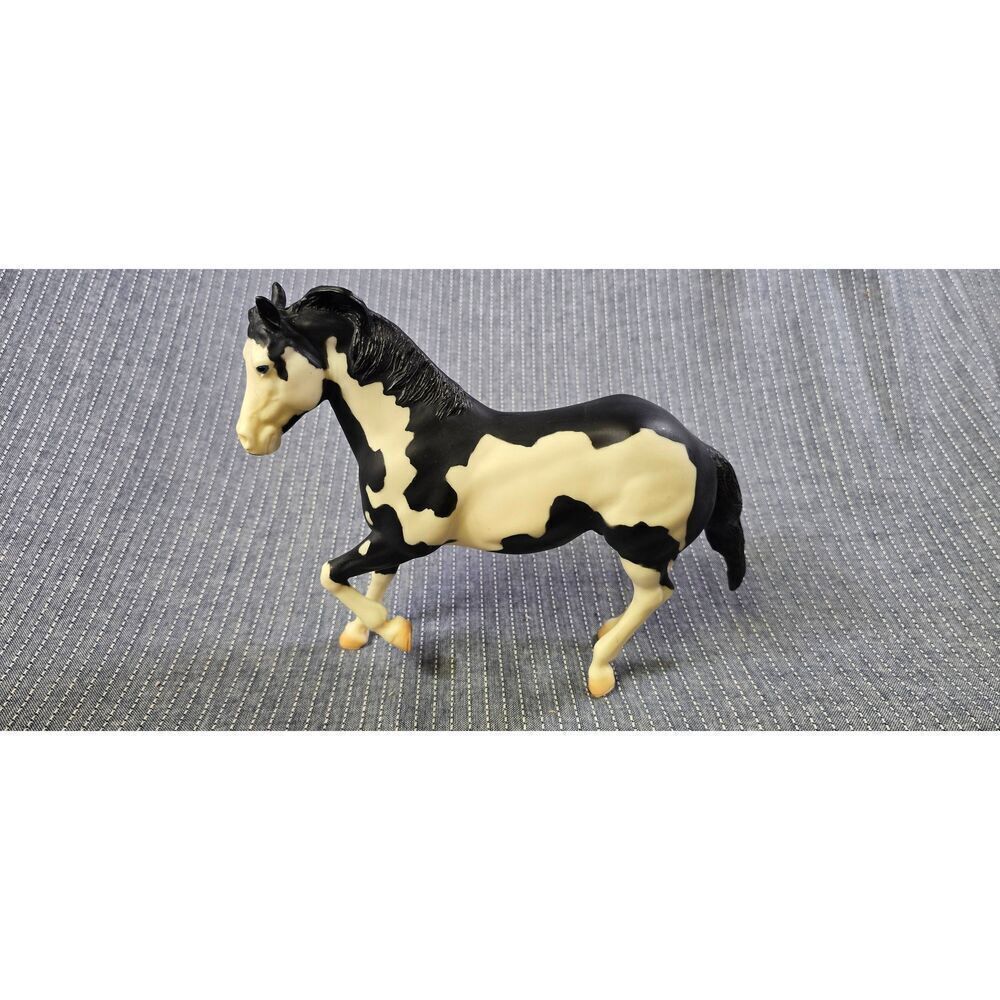 Breyer 2001 CiscoβKids Diablo Horse